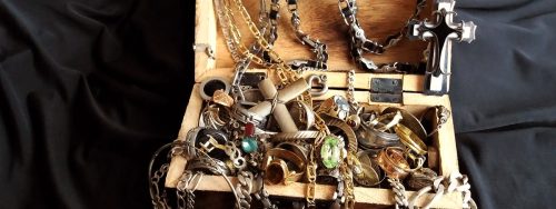 Silver and Gold Jewelry Pieces Are Not the Only Thing You Can Sell for Cash