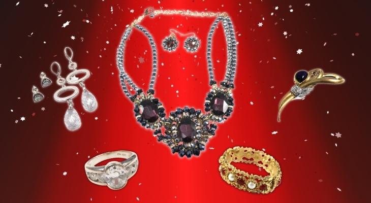 Finding the Perfect Gift this Christmas at Colonial! Jewellery in content.jpg